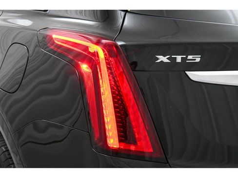 Certified 2023 Cadillac XT5 Premium Luxury w/ Technology Package image 24