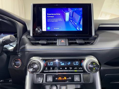Certified 2023 Toyota RAV4 SE w/ Convenience Package AWD/4WD image 28