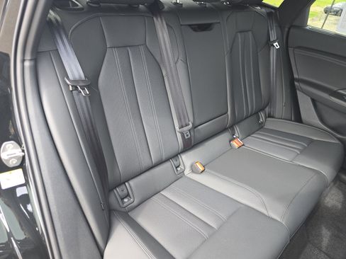 New 2027 Audi SQ6 e-tron Premium Plus AWD/4WD image 19