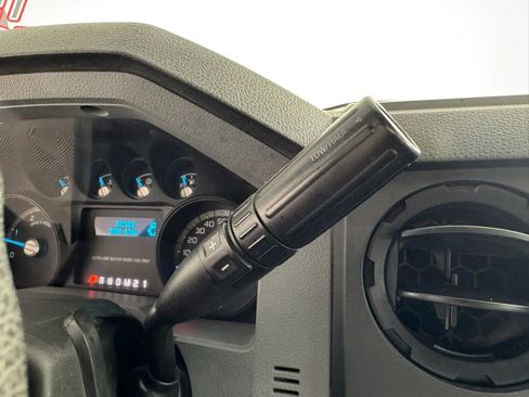 Used 2015 Ford F350 XL w/ XL Appearance Package AWD/4WD image 18