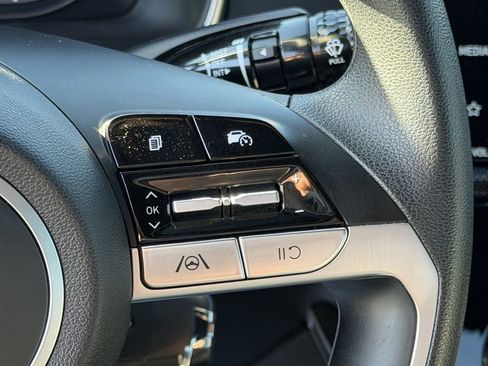 Used 2023 Hyundai Santa Cruz SE image 26