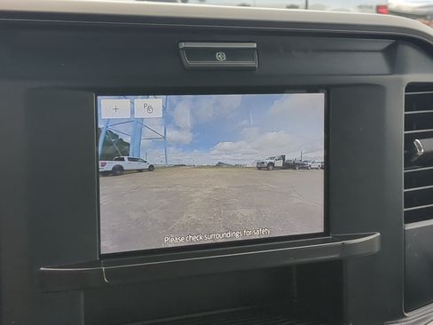 Certified 2025 Ford F350 XL w/ XL Chrome Package AWD/4WD image 18