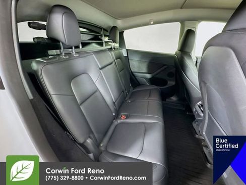Used 2025 Tesla Model Y Long Range image 30