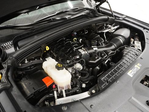 Used 2023 Jeep Grand Cherokee L Limited image 9