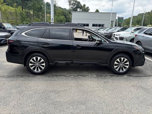 Used 2023 Subaru Outback Limited AWD/4WD image 6