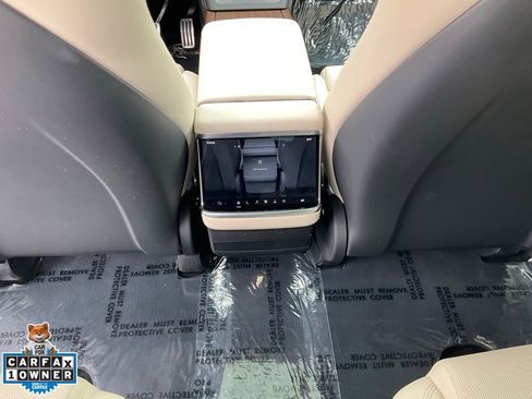 Used 2023 Tesla Model X AWD/4WD image 41
