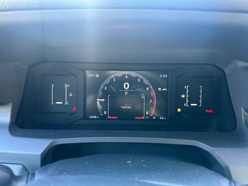 Certified 2025 Toyota Tacoma SR image 30