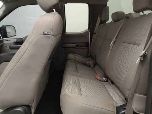 Used 2016 Ford F150 XLT image 18