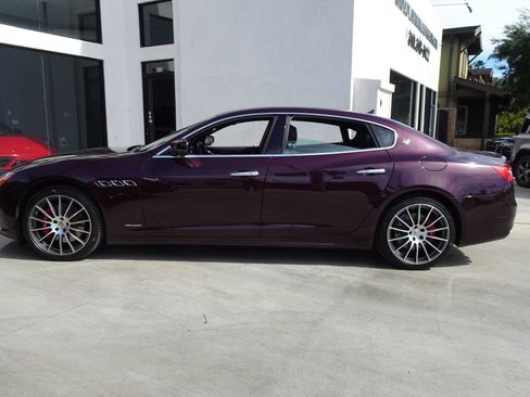 Used 2018 Maserati Quattroporte S GranLusso image 3