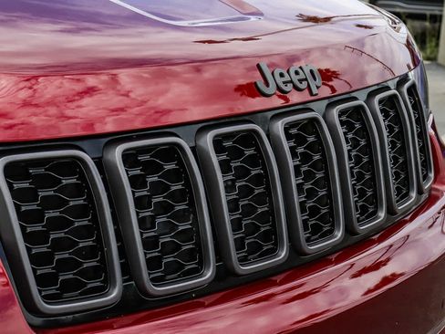 Used 2021 Jeep Grand Cherokee Limited w/ Quick Order Package 28K 80th AWD/4WD image 6