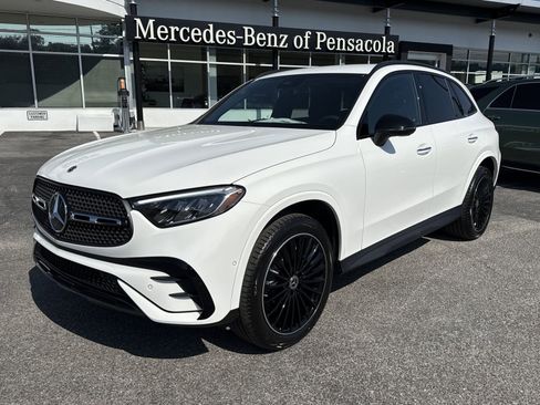 New 2026 Mercedes-Benz GLC 300 image 1