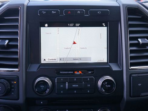 Used 2017 Ford F150 Raptor w/ Equipment Group 802A Luxury image 29