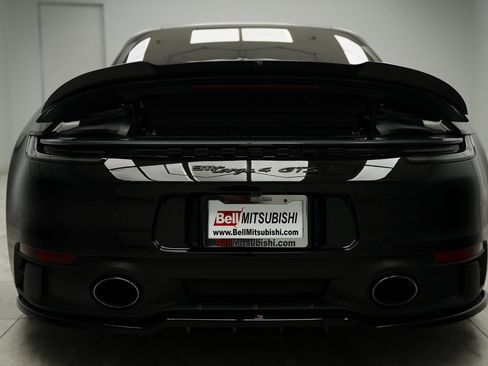 Used 2022 Porsche 911 Targa 4 GTS image 9