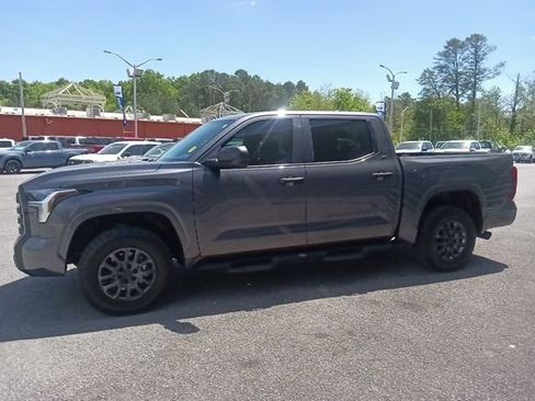 Used 2026 Toyota Tundra SR image 6