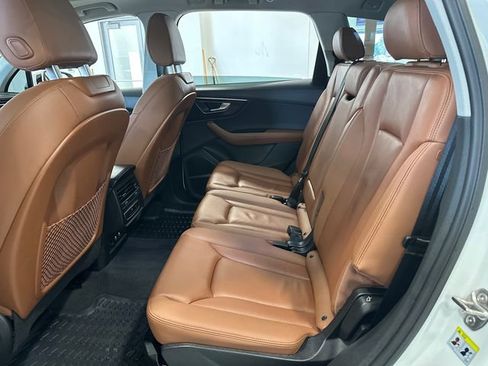 Used 2023 Audi Q7 3.0T Premium Plus w/ Premium Plus Package image 33