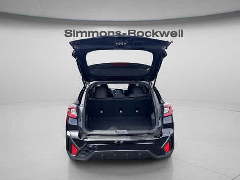 New 2024 Subaru Crosstrek 2.0i Premium AWD/4WD image 9