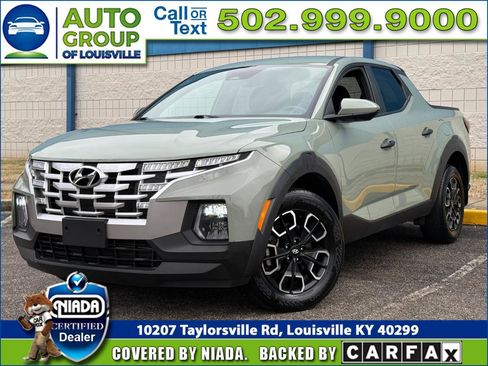 Used 2024 Hyundai Santa Cruz SE AWD/4WD image 1