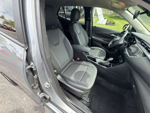 Used 2023 Buick Encore GX Select w/ Sport Touring Package FWD image 27