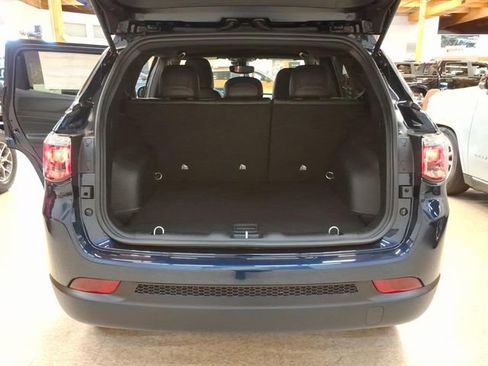 New 2026 Jeep Compass Latitude AWD/4WD image 10