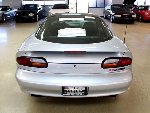 Used 2002 Chevrolet Camaro Z28 w/ Preferred Equipment Group 2 image 22