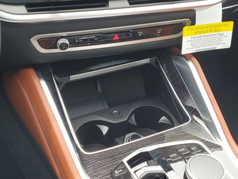 New 2026 BMW X6 xDrive40i AWD/4WD image 18