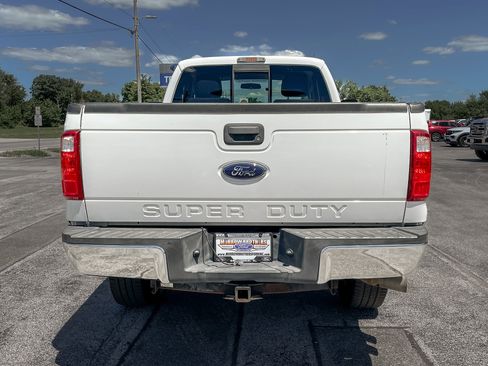 Used 2015 Ford F250 XLT w/ XLT Interior Package AWD/4WD image 5