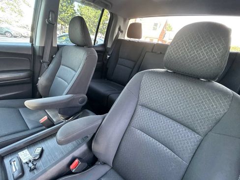 Used 2019 Honda Ridgeline Sport image 19
