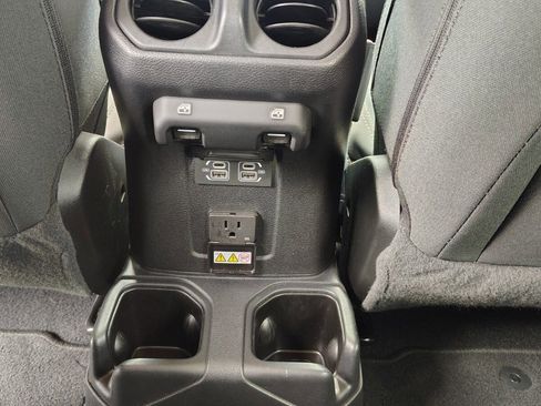 Used 2021 Jeep Wrangler Unlimited Sport AWD/4WD image 21