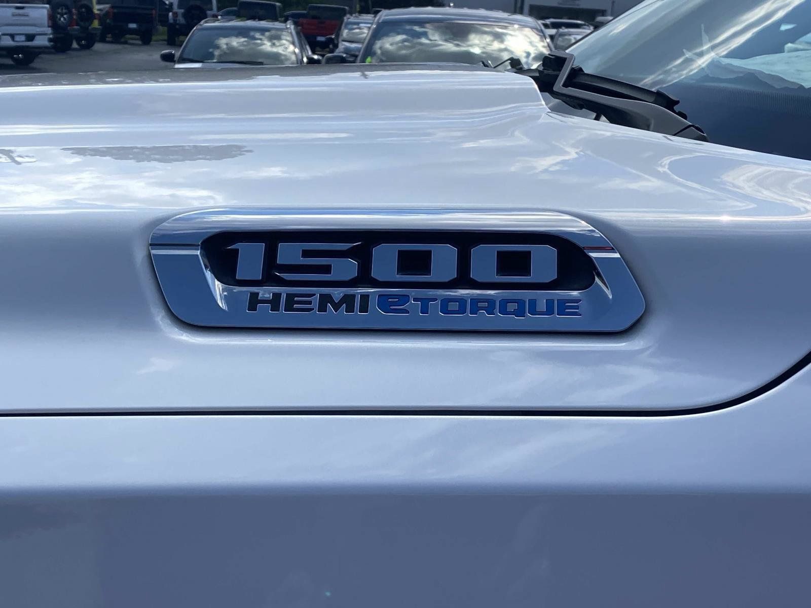 Used 2022 RAM 1500 Limited AWD/4WD image 14