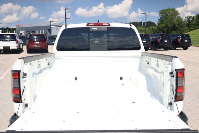 Used 2025 Nissan Frontier S AWD/4WD image 25