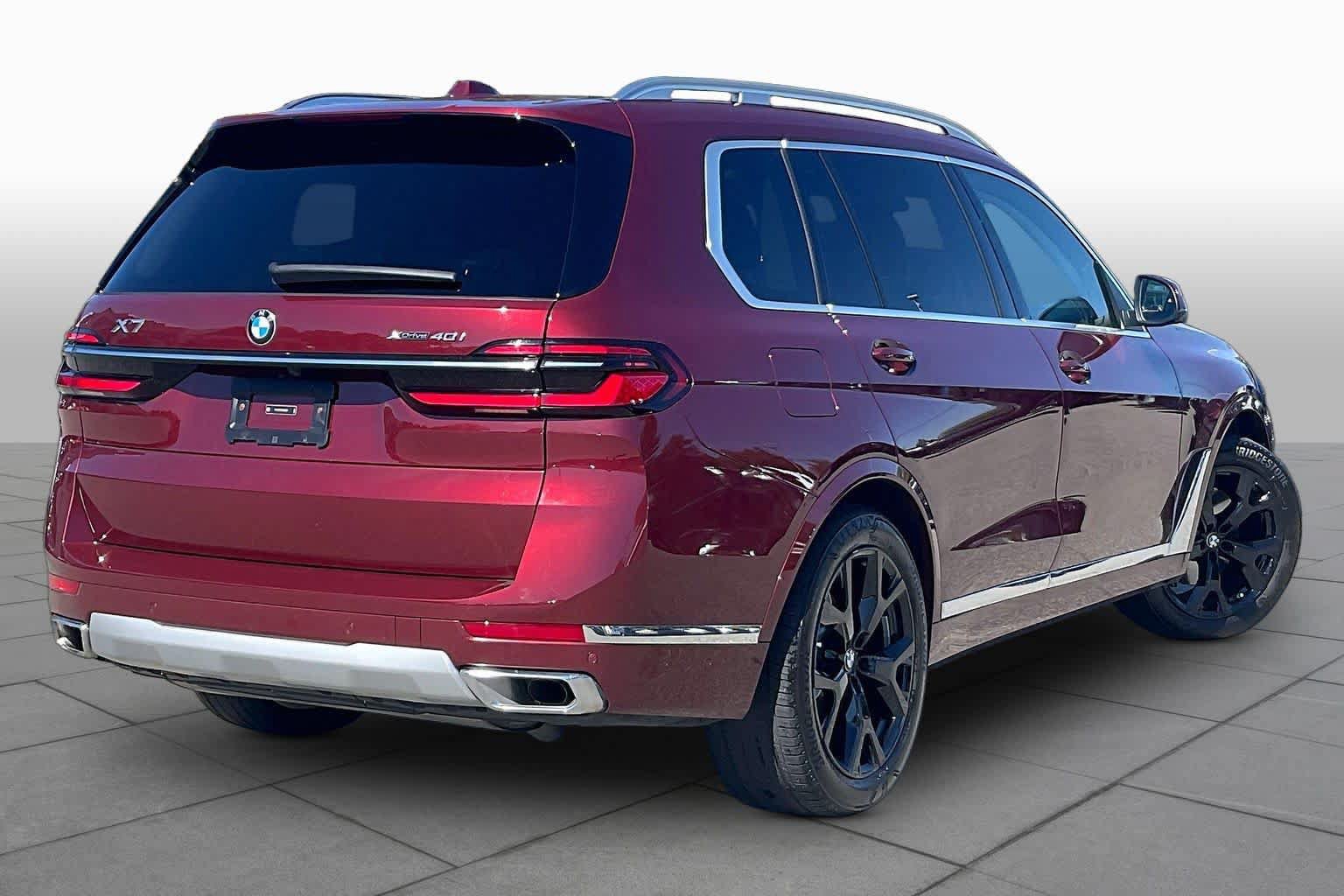 Used 2026 BMW X7 xDrive40i AWD/4WD image 12