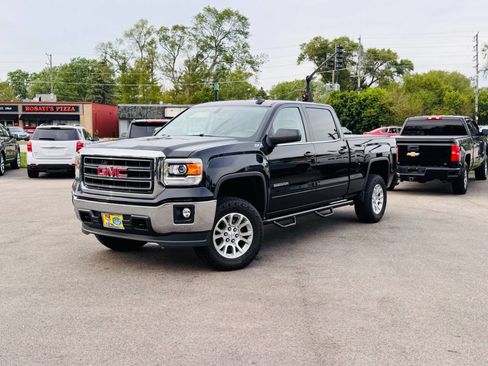 Used 2015 GMC Sierra 1500 SLE w/ SLE Value Package AWD/4WD image 2