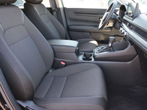 Used 2025 Honda CR-V LX image 17