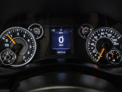Used 2022 RAM 2500 Tradesman AWD/4WD image 18