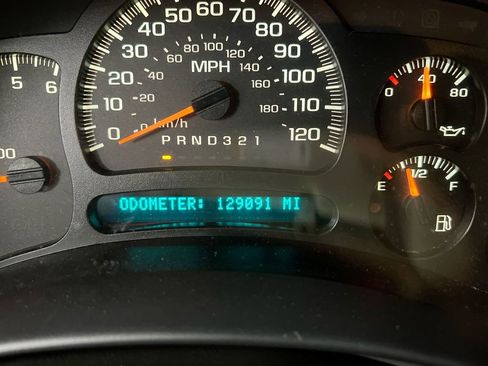 Used 2006 GMC Sierra 1500 SLE w/ Light Duty Power Package AWD/4WD image 13