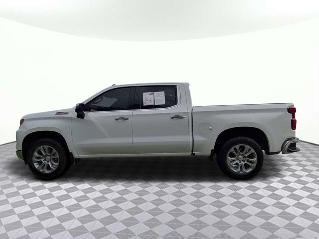 Used 2025 Chevrolet Silverado 1500 LTZ AWD/4WD image 7