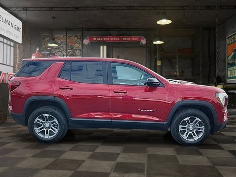 New 2026 GMC Terrain Elevation image 22