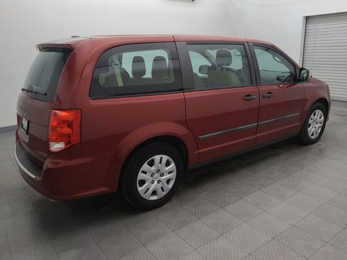 Used 2015 Dodge Grand Caravan American Value Package w/ UConnect Hands-Free Group FWD image 10