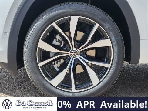 New 2026 Volkswagen Atlas SEL Premium R-Line image 9