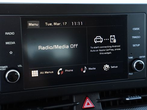 Used 2025 Kia Sportage LX image 12