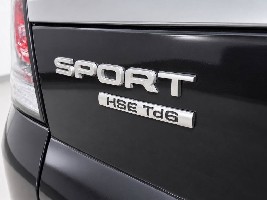 Used 2017 Land Rover Range Rover Sport HSE AWD/4WD image 21