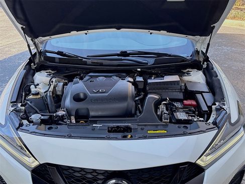 Used 2021 Nissan Maxima SR w/ Sport Mat Group image 30