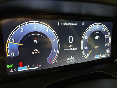 Used 2025 Jeep Grand Cherokee Altitude AWD/4WD image 33