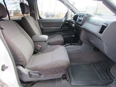 Used 2000 Nissan Xterra XE RWD image 33