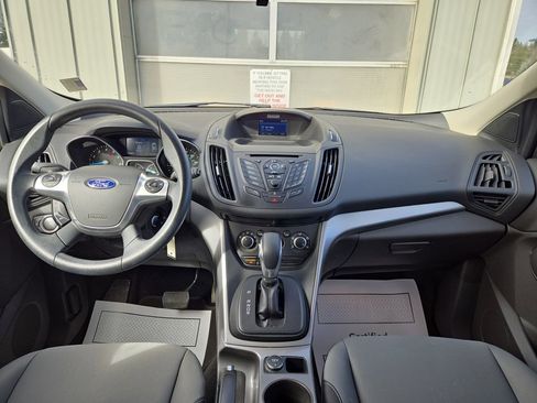 Used 2015 Ford Escape SE AWD/4WD image 18
