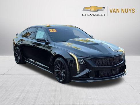 Used 2025 Cadillac CT5 V Blackwing w/ Super Cruise 1 Package RWD image 3