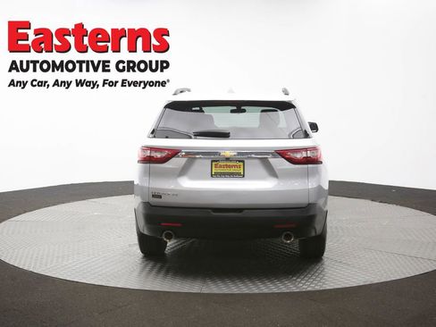 Used 2020 Chevrolet Traverse LT FWD image 39