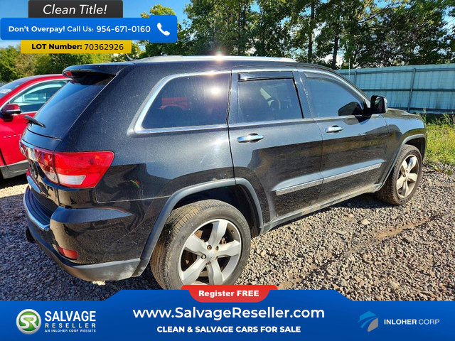 Used 2013 Jeep Grand Cherokee Overland AWD/4WD image 4