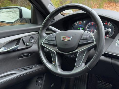 Used 2019 Cadillac CT6 V w/ Driver Assist Package image 12