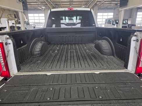 Used 2023 Ford F250 Lariat w/ Chrome Package image 10